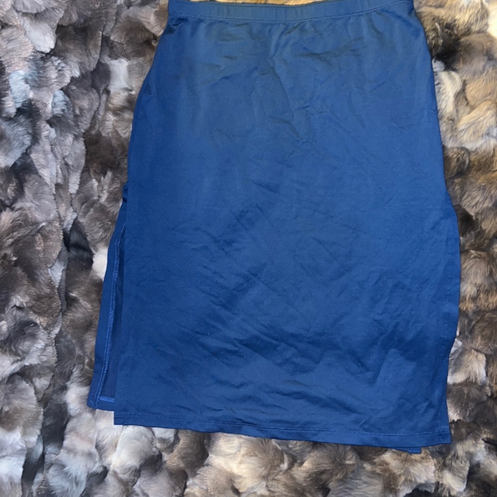 5.7.9, royal blue skirt, size Small